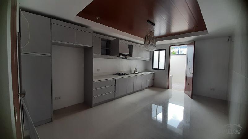 5 bedroom Townhouse for sale in Quezon City - image 5