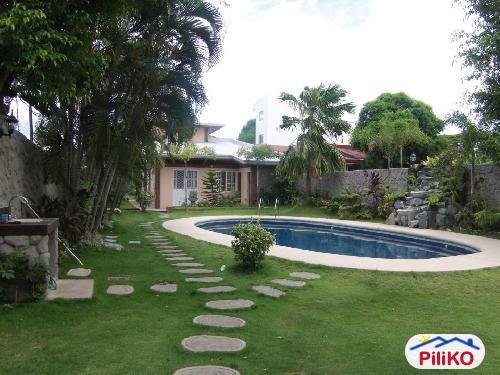7 bedroom House and Lot for sale in Makati