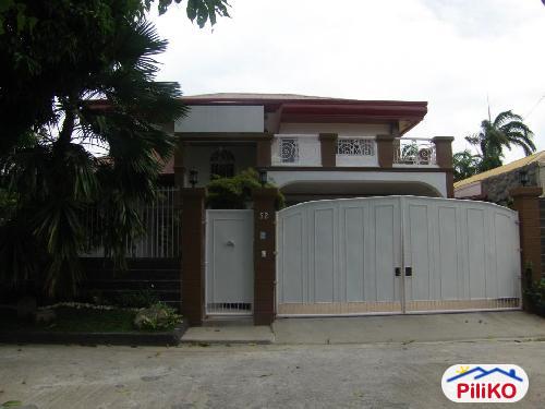 7 bedroom House and Lot for sale in Makati in Metro Manila