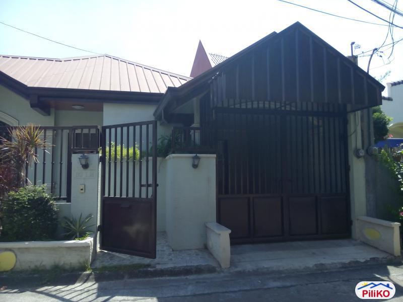 Pictures of 4 bedroom House and Lot for sale in Las Pinas