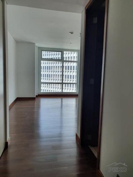 3 bedroom Condominium for sale in Makati in Philippines