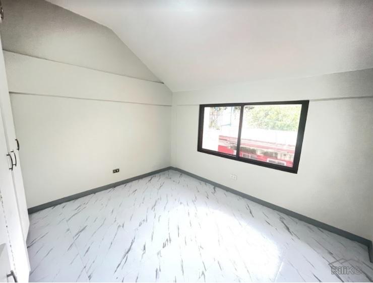 2 bedroom Apartment for sale in Las Pinas - image 2