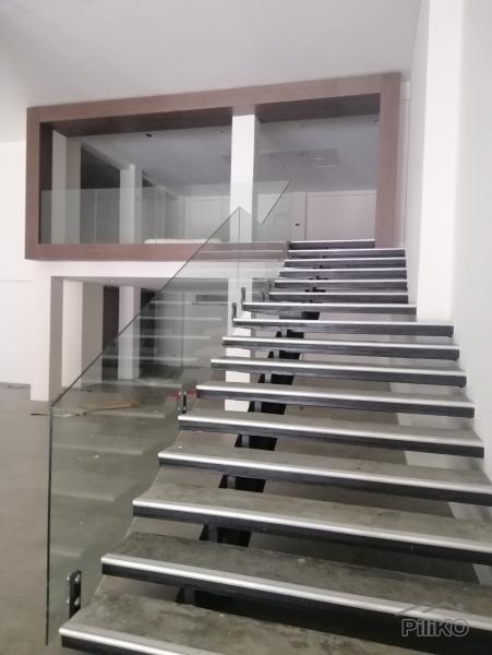 Commercial Lot for rent in Makati in Philippines