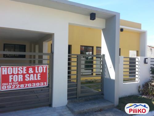 4 bedroom House and Lot for sale in Las Pinas - image 3