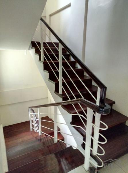 5 bedroom Townhouse for sale in Quezon City in Philippines