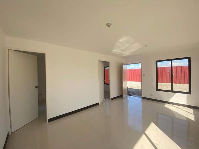 3 bedroom Houses for sale in Iriga - image 9
