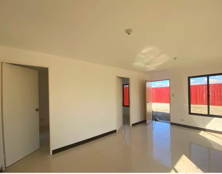 3 bedroom House and Lot for sale in Alaminos - image 2