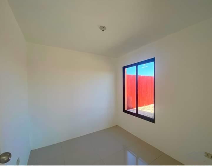 3 bedroom House and Lot for sale in Alaminos - image 5