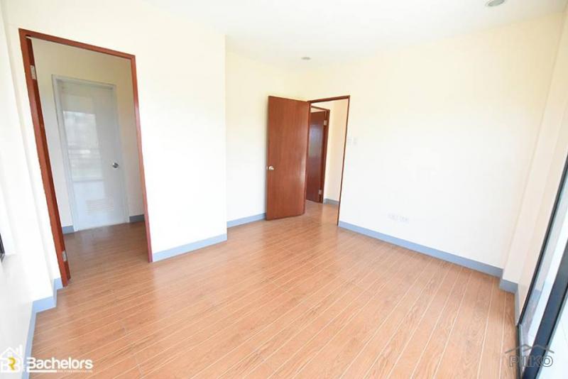 4 bedroom Houses for sale in Consolacion - image 6