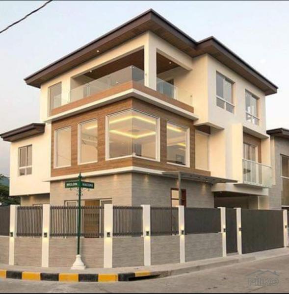 Pictures of 4 bedroom House and Lot for sale in Pasig