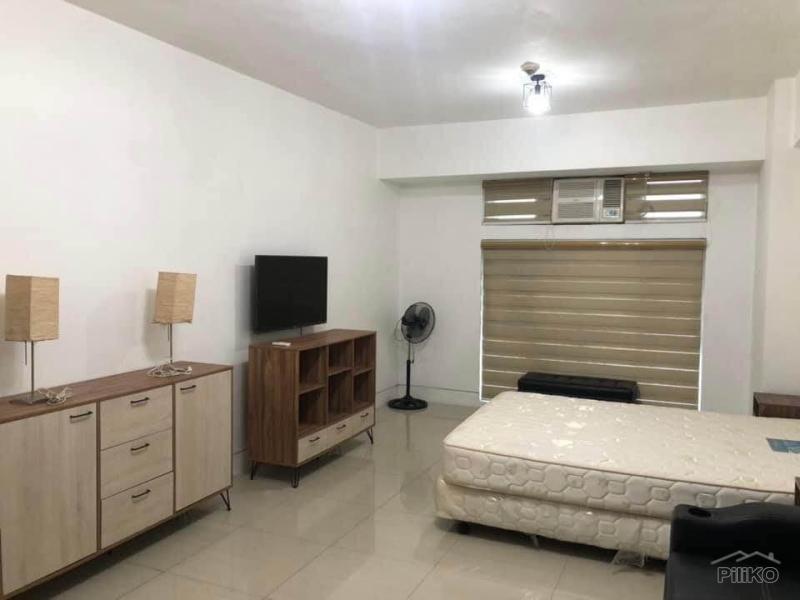 Condominium for rent in Makati - image 2