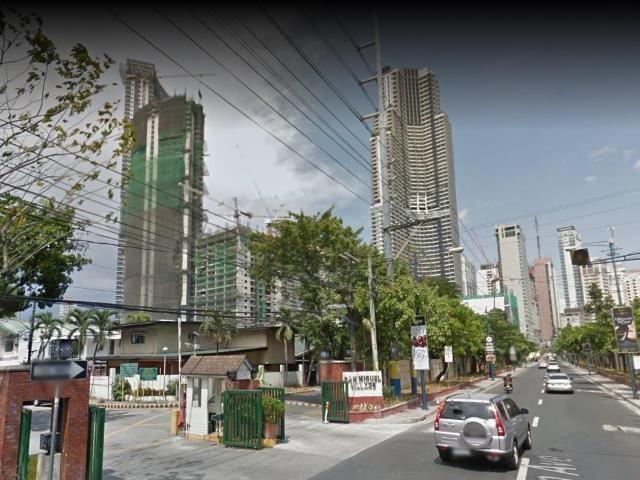 3 bedroom House and Lot for rent in Makati - image 3