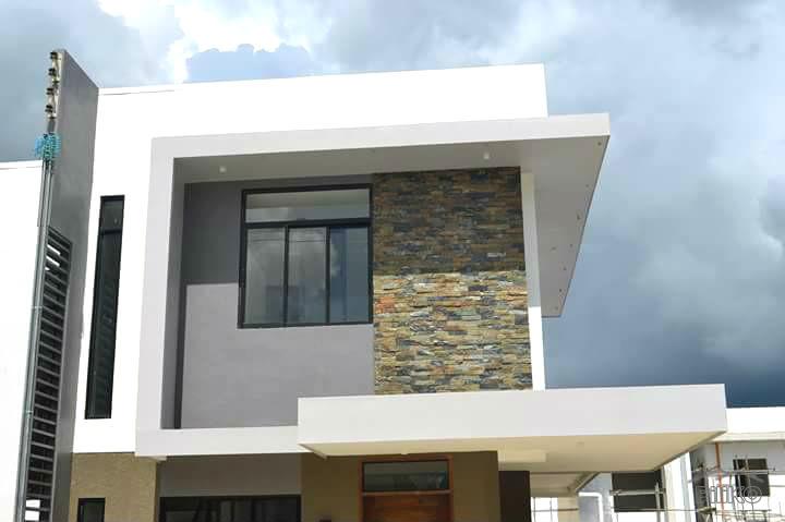 4 bedroom House and Lot for sale in Mandaue - image 3