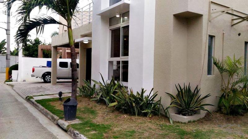4 bedroom House and Lot for sale in Talisay