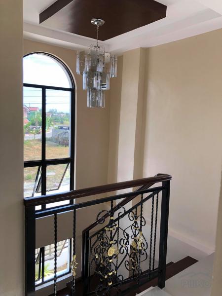 4 bedroom House and Lot for sale in Lapu Lapu - image 11