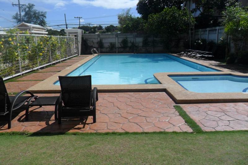 1 bedroom Condominium for rent in Cebu City - image 11