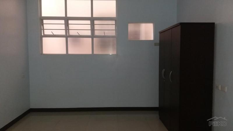 Room in apartment for rent in Cebu City - image 3
