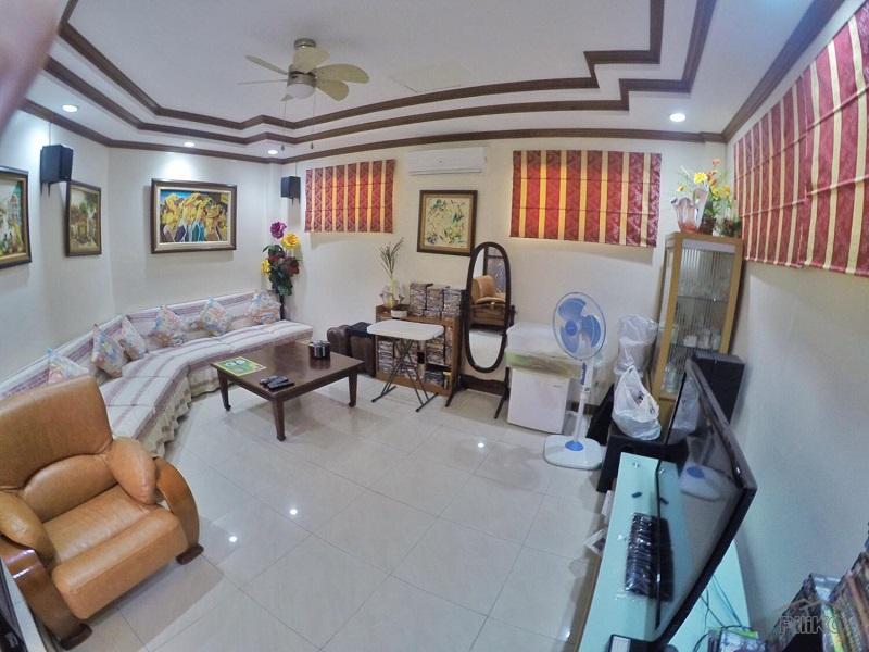7 bedroom House and Lot for sale in Cebu City - image 11