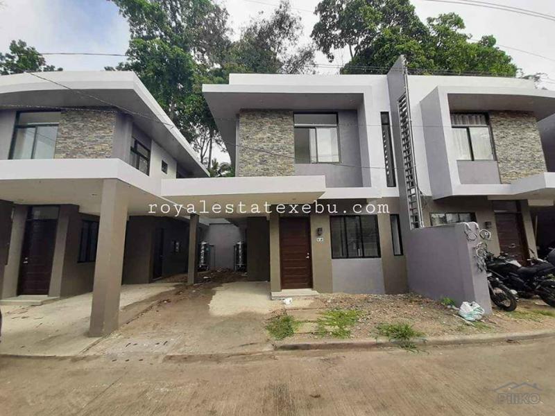 Picture of 4 bedroom House and Lot for sale in Mandaue