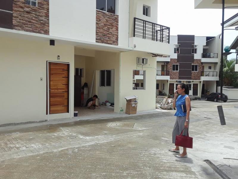 4 bedroom House and Lot for sale in Talisay - image 3