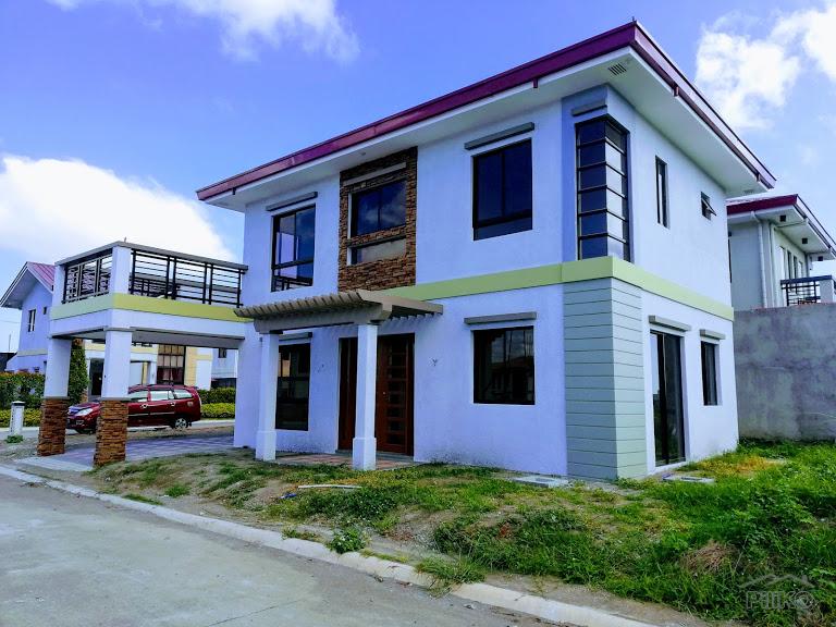 4 bedroom House and Lot for sale in Calamba - image 2