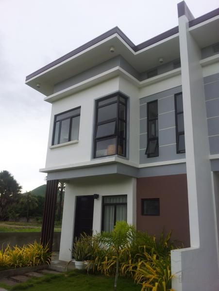 Picture of 3 bedroom House and Lot for sale in Minglanilla in Philippines