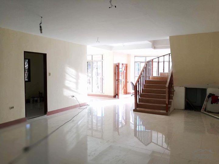 5 bedroom House and Lot for sale in Cordova in Philippines