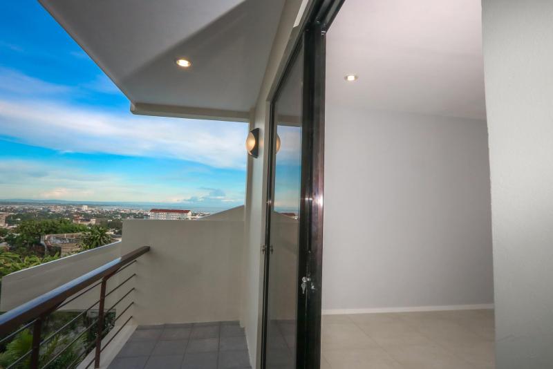 4 bedroom House and Lot for sale in Cebu City in Cebu - image