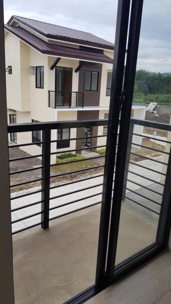 2 bedroom House and Lot for sale in Cebu City in Philippines