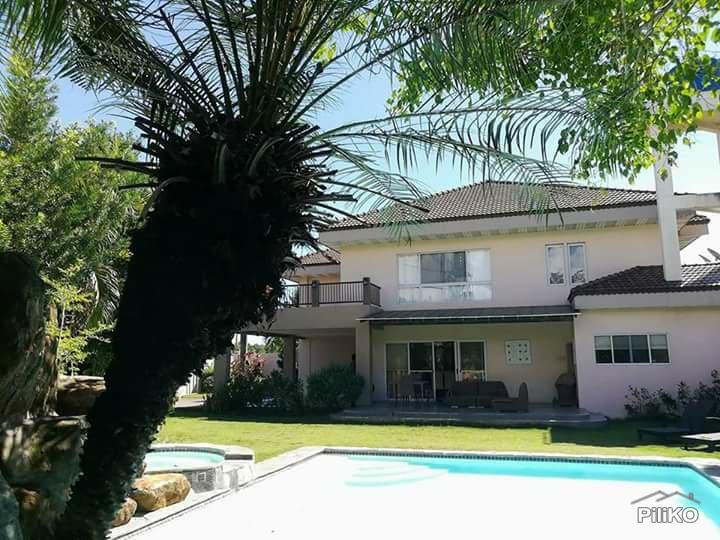 4 bedroom Houses for sale in Lapu Lapu - image 15