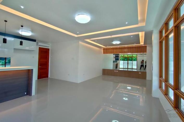 4 bedroom House and Lot for sale in Consolacion - image 14