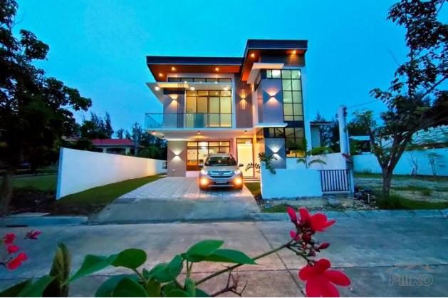 4 bedroom House and Lot for sale in Consolacion - image 3