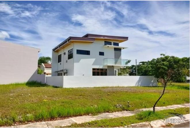 4 bedroom House and Lot for sale in Consolacion - image 4