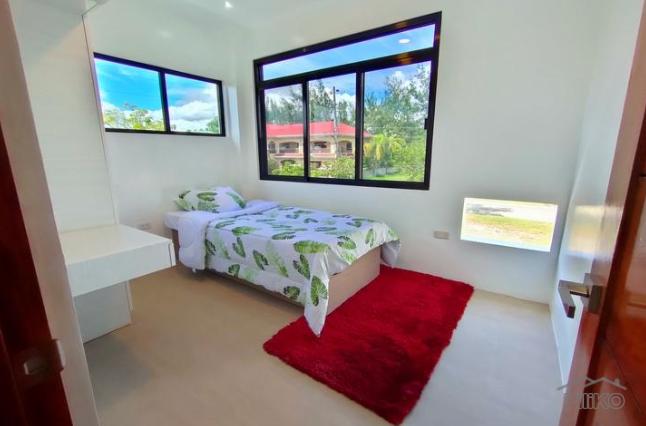 4 bedroom House and Lot for sale in Consolacion - image 9
