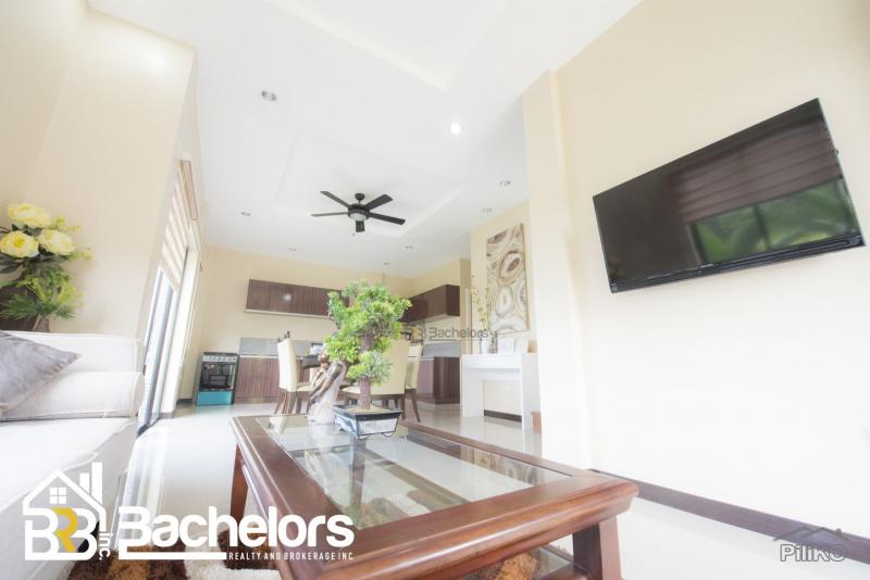 4 bedroom Houses for sale in Minglanilla - image 3