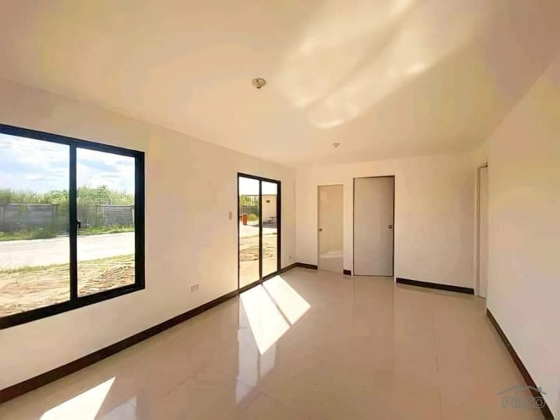 3 bedroom Townhouse for sale in Calbayog - image 3