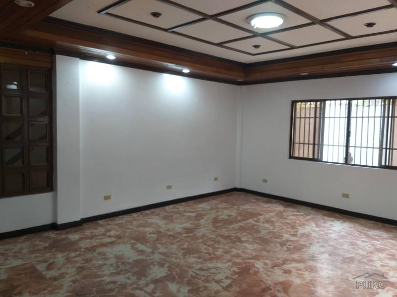 5 bedroom House and Lot for rent in Cebu City in Philippines