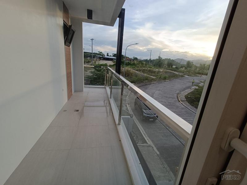 Picture of 4 bedroom House and Lot for sale in Mandaue in Philippines