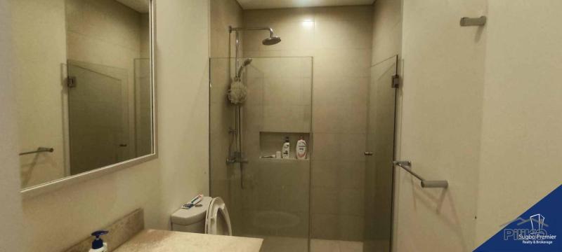 2 bedroom Condominium for rent in Cebu City - image 8