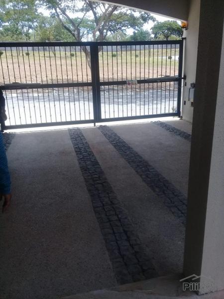 6 bedroom House and Lot for sale in Muntinlupa