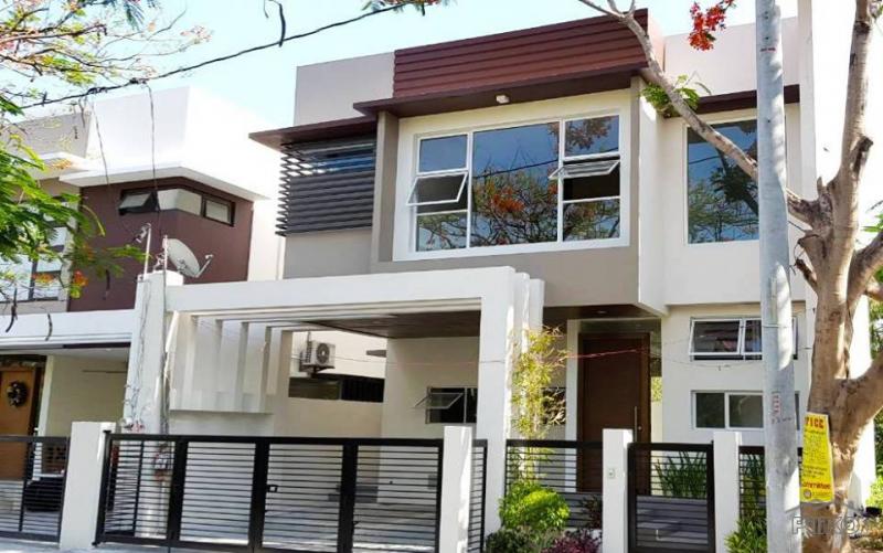 Pictures of 4 bedroom House and Lot for sale in Las Pinas