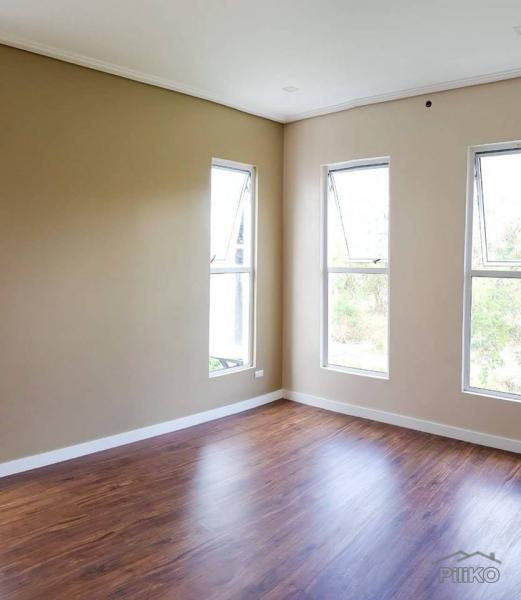 4 bedroom House and Lot for sale in Las Pinas - image 6