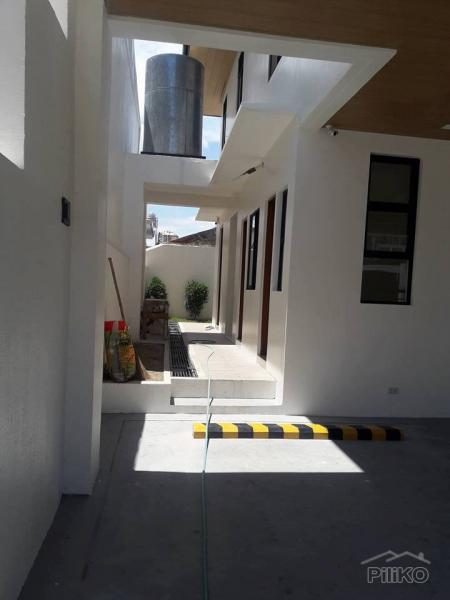 House and Lot for sale in Paranaque - image 12