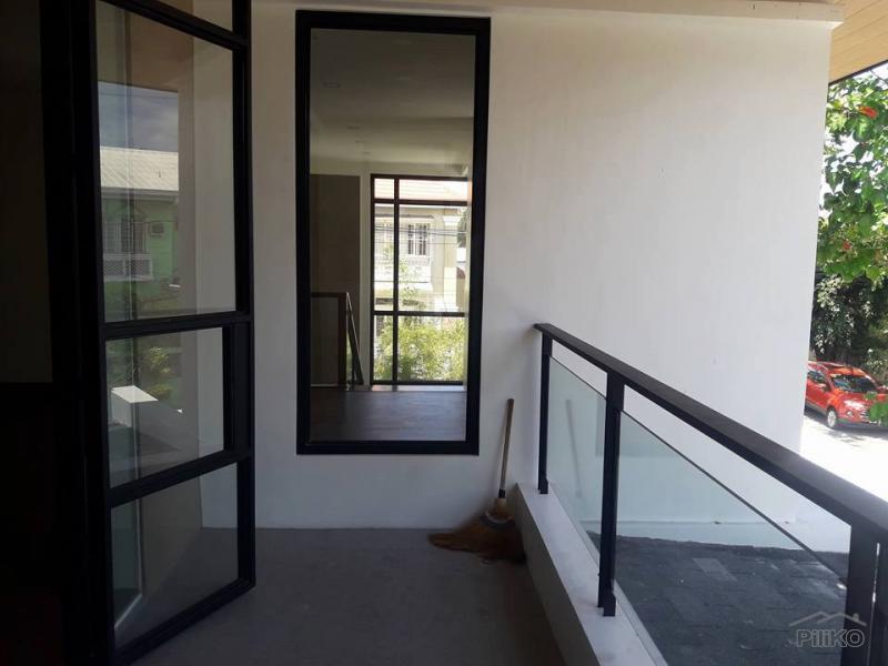 House and Lot for sale in Paranaque - image 17