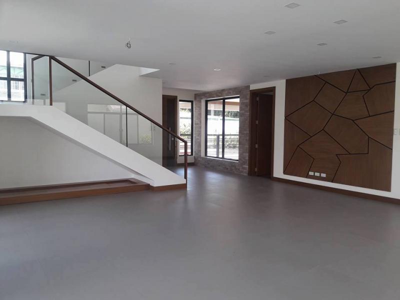 House and Lot for sale in Paranaque - image 20