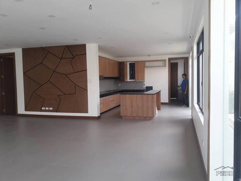 House and Lot for sale in Paranaque - image 5
