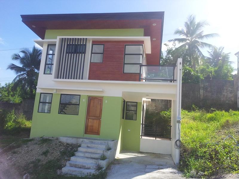 4 bedroom Townhouse for sale in Mandaue in Cebu