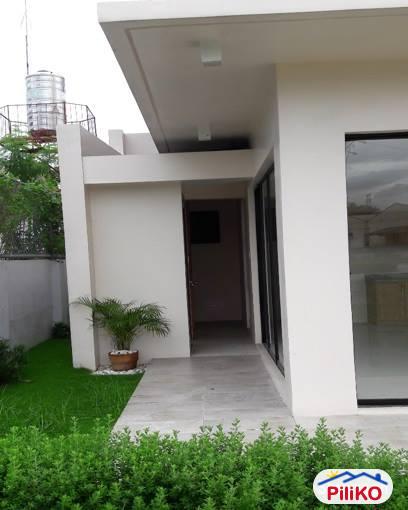5 bedroom House and Lot for sale in Lapu Lapu - image 11