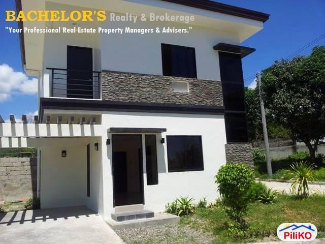 Picture of 4 bedroom House and Lot for sale in Lapu Lapu