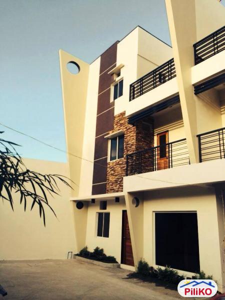 Pictures of 5 bedroom House and Lot for sale in Lapu Lapu